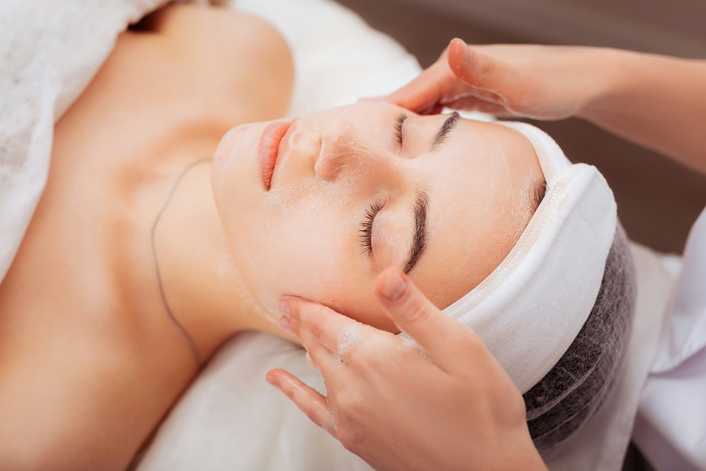 Maldon Signature Facial in Essex